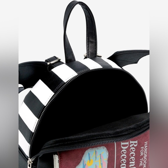 NWT Beetlejuice Recently Deceased‎ Handbook Bat Wing Mini Backpack - Picture 5 of 10
